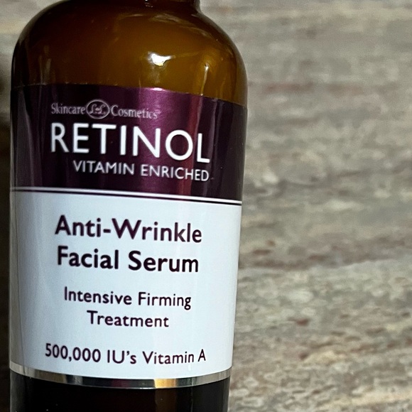 NIB Retinol anti-wrinkle intensive firming serum & Yves Rocher makeup removal - Picture 9 of 16